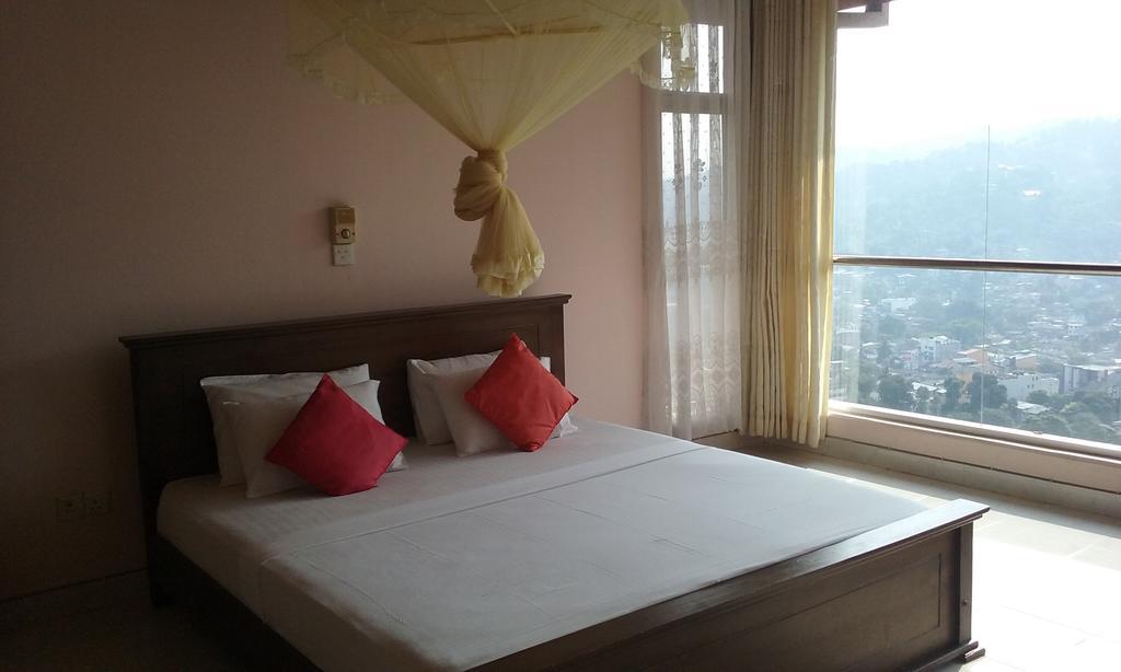 Kandy View Garden Hotel Exterior photo