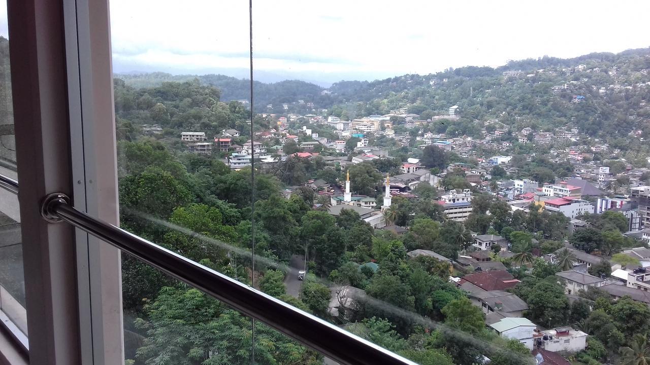 Kandy View Garden Hotel Exterior photo