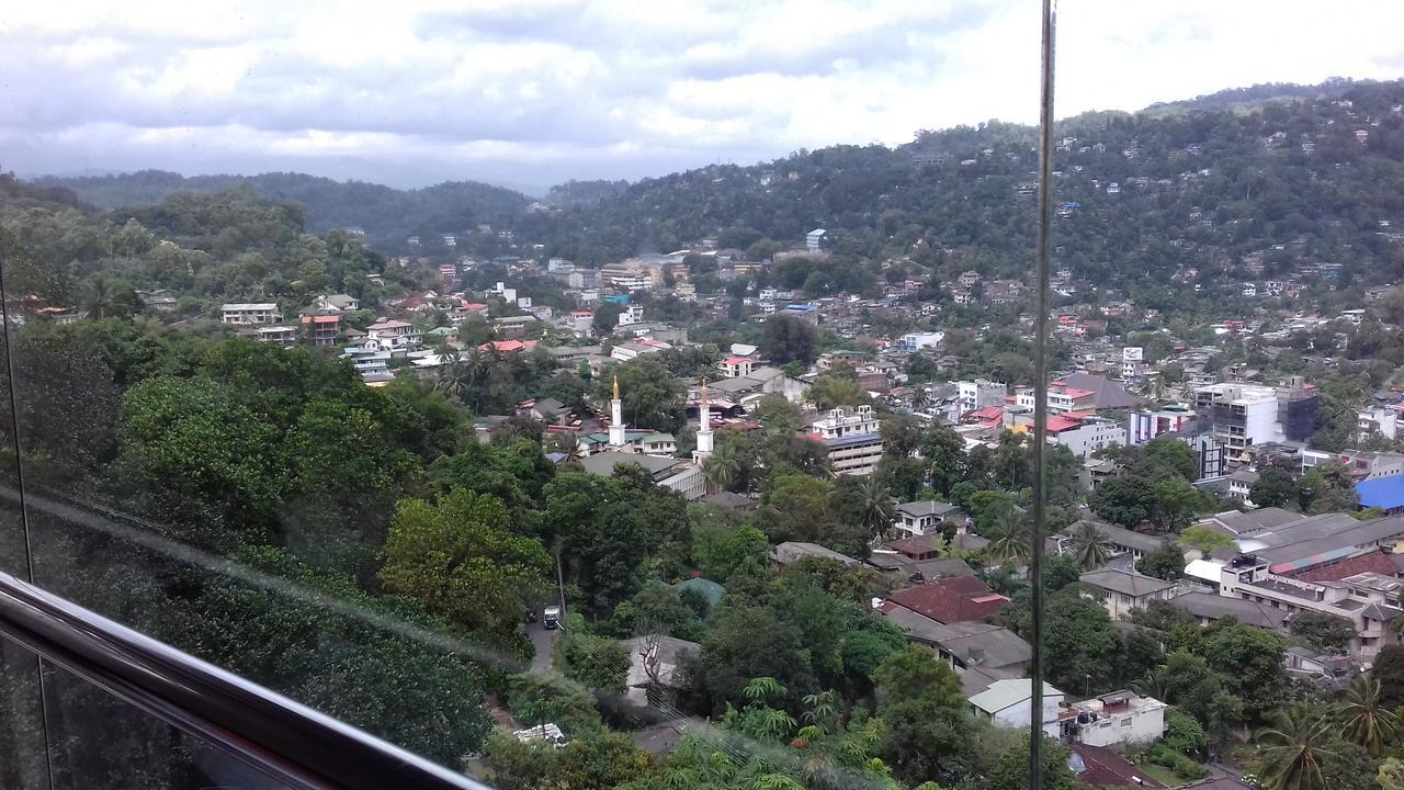 Kandy View Garden Hotel Exterior photo