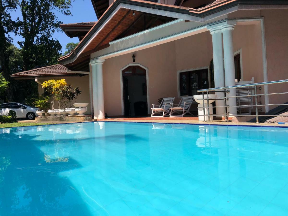 Kandy View Garden Hotel Exterior photo